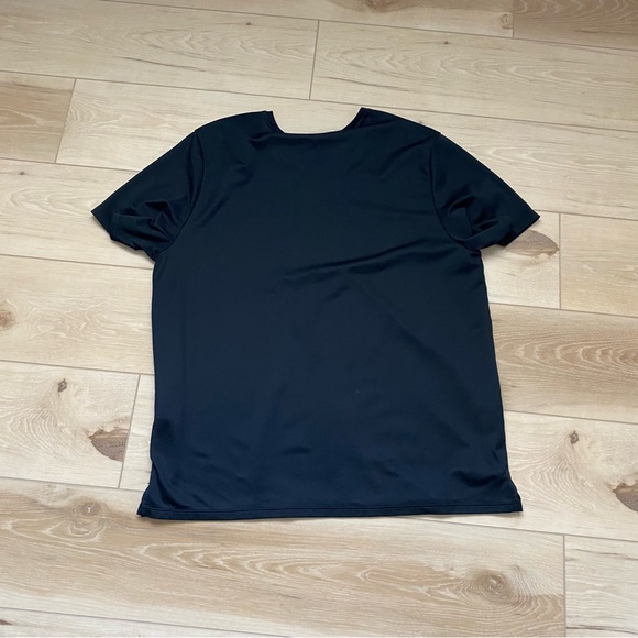 Nike dri fit shirt - Picture 2 of 2